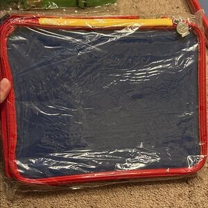 Pinfolio Maxx Show - Still in Plastic -Never Used 12.65”x10.45”